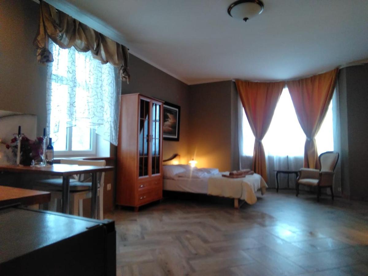 Sunny Bear Bed & Breakfast Jelenia Góra Exteriör bild